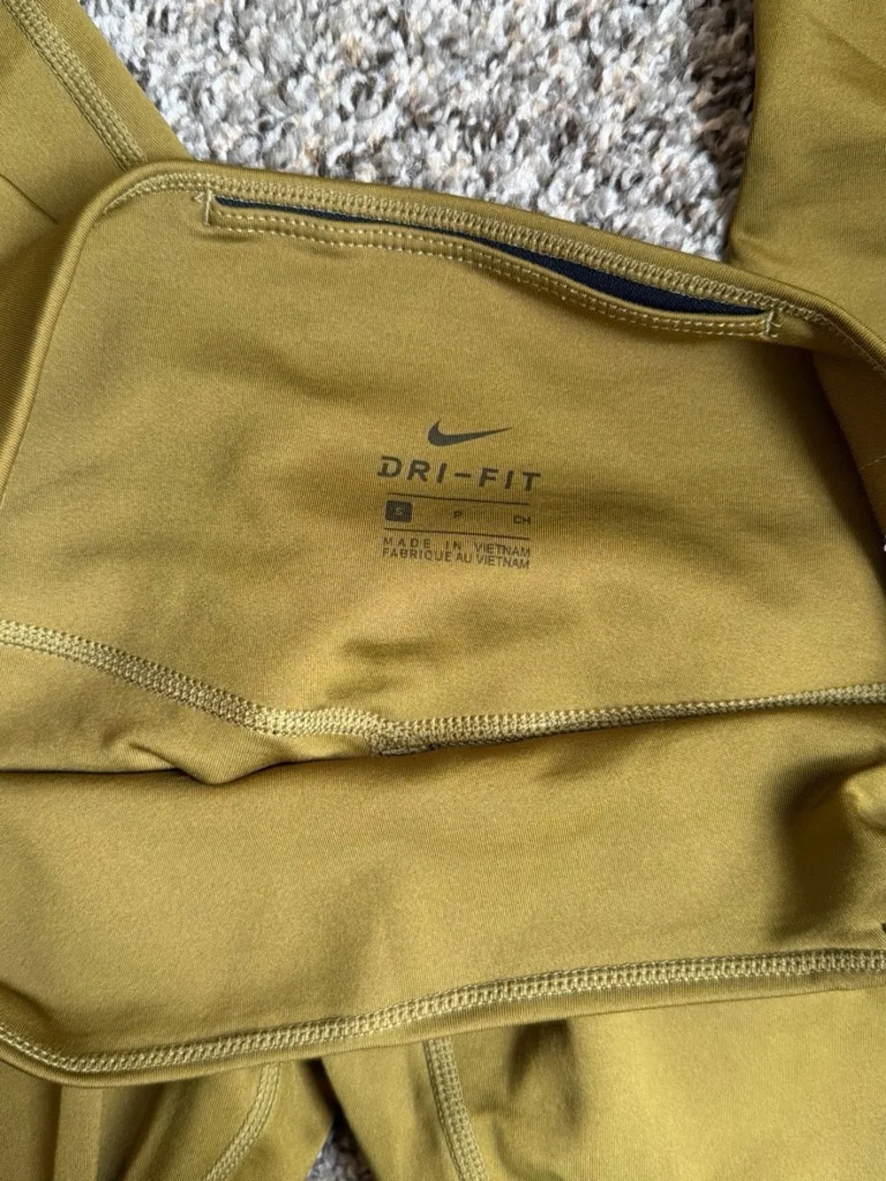 Nike women Olive Leggings with Side Logo